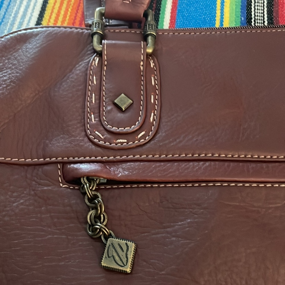 Messager Handbag. - Picture 3 of 6